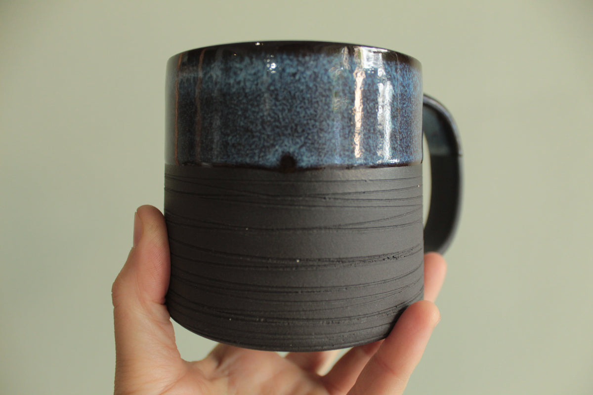 300ml Textured fog blue mug