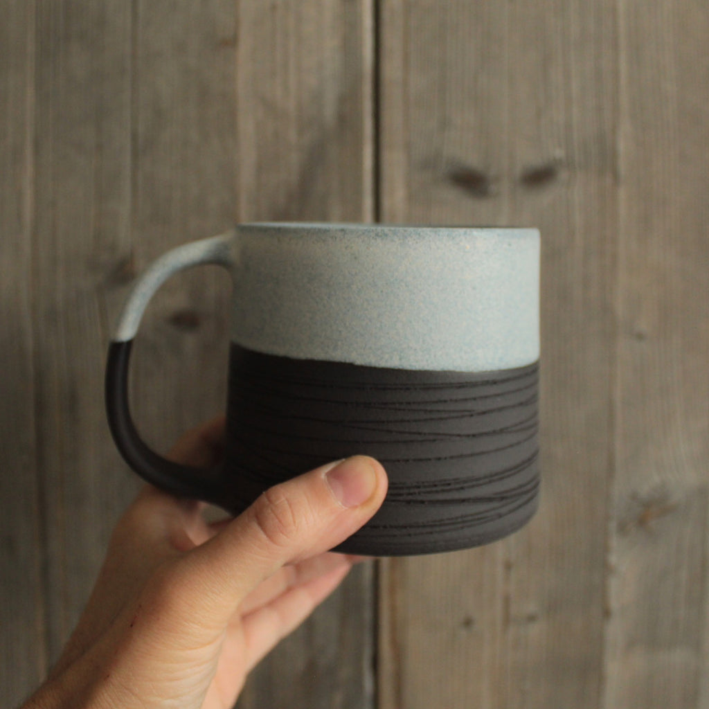 300ml Textured ice white mug