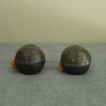 Load image into Gallery viewer, Set of salt and pepper shakers

