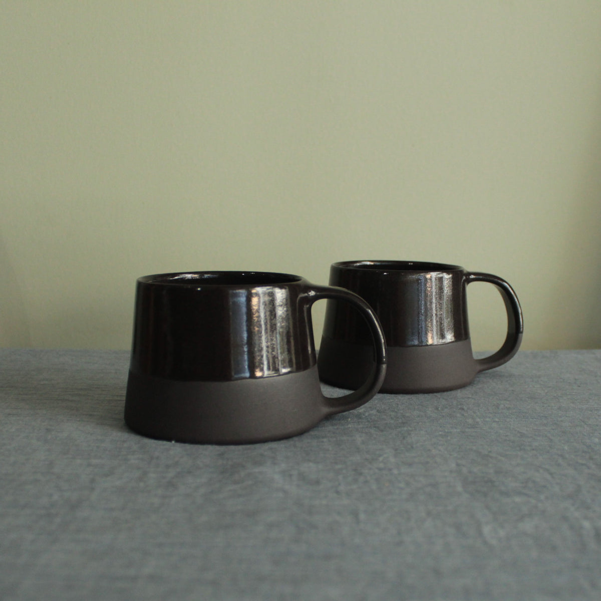 300/400ml Glossy black mug