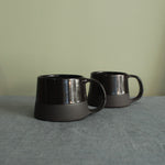 Load image into Gallery viewer, 300/400ml Glossy black mug
