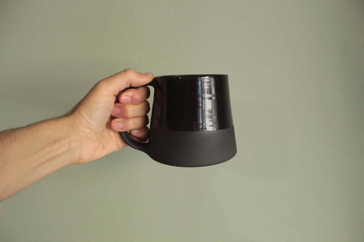 300/400ml Glossy black mug