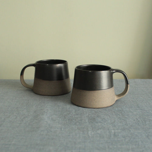 200ml Black on grey mug