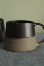 200ml Black on grey mug