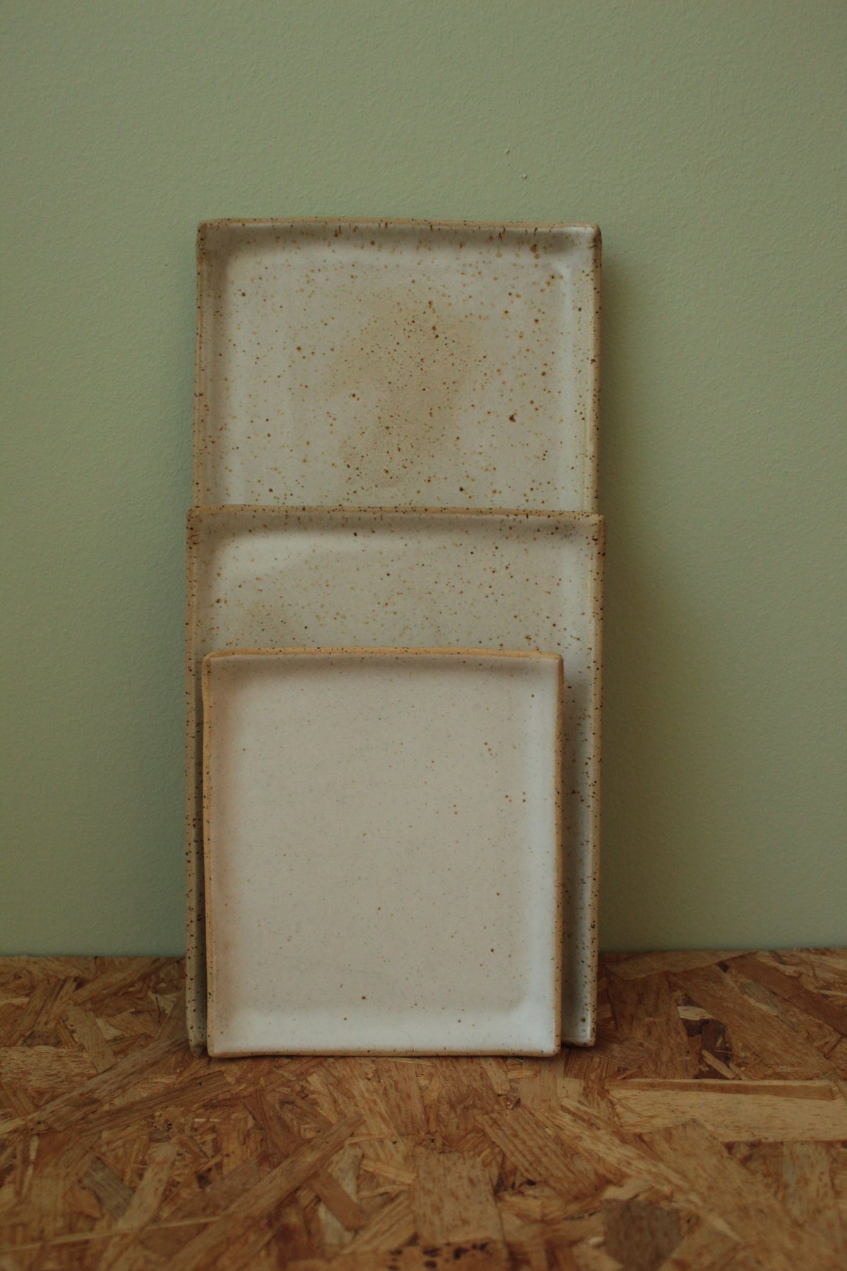 Rectangular serving platter - white speckled