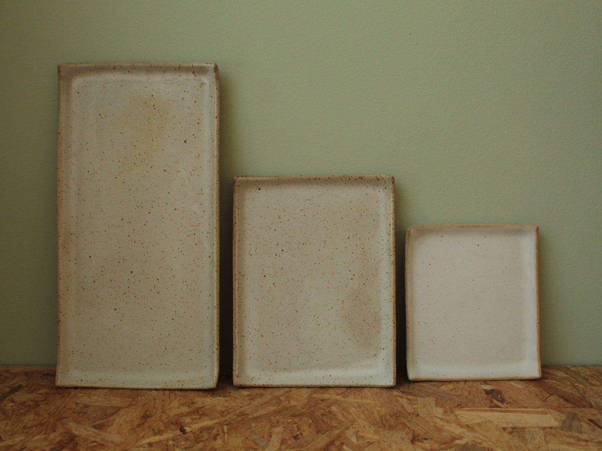 Rectangular serving platter - white speckled