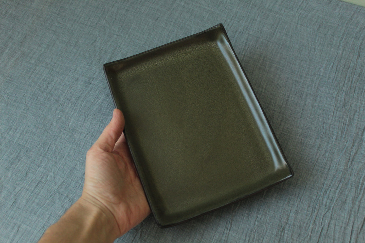 Rectangular serving platter - olive green