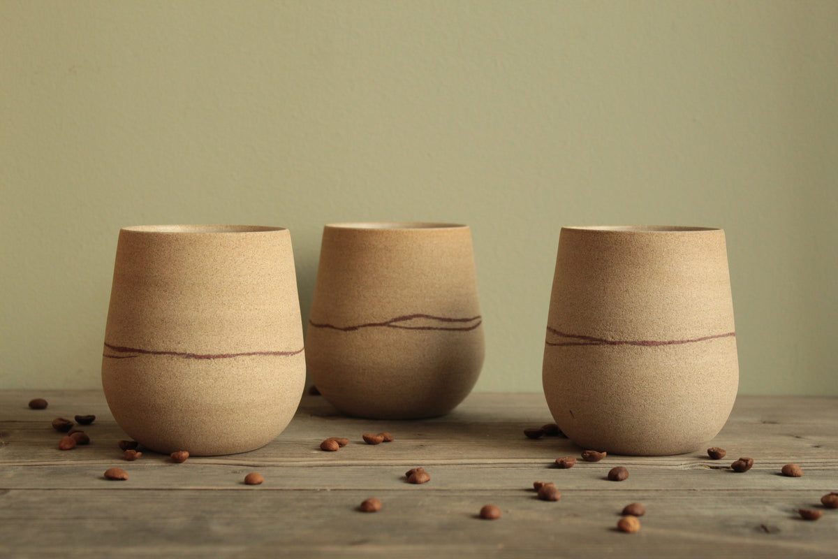 Red line cup