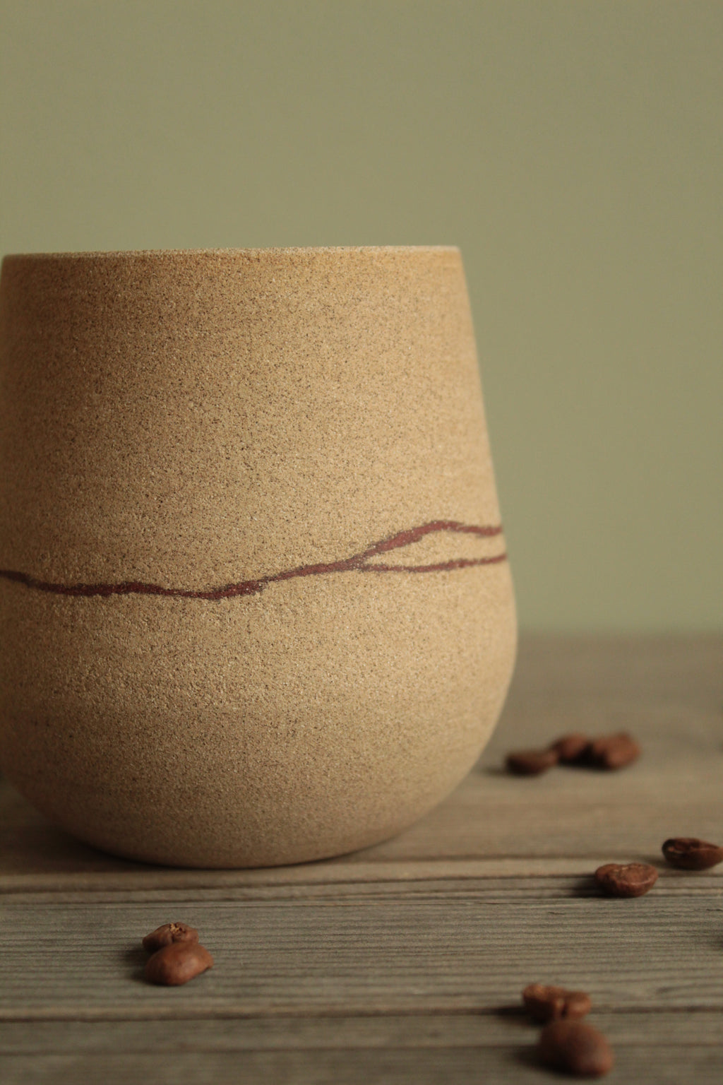 Red line cup