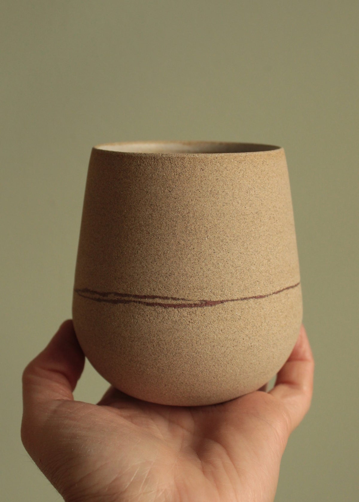 Red line cup