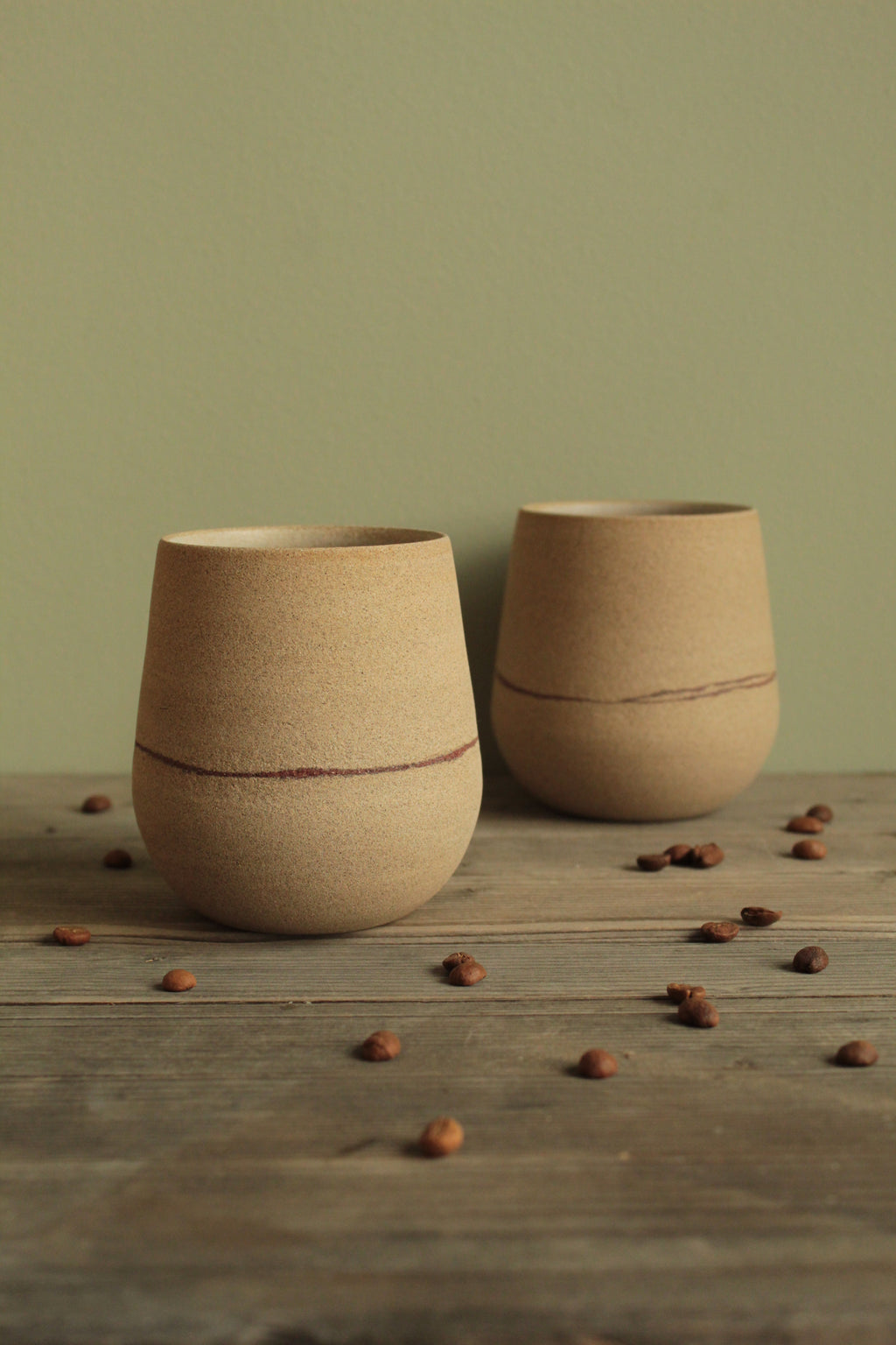 Red line cup