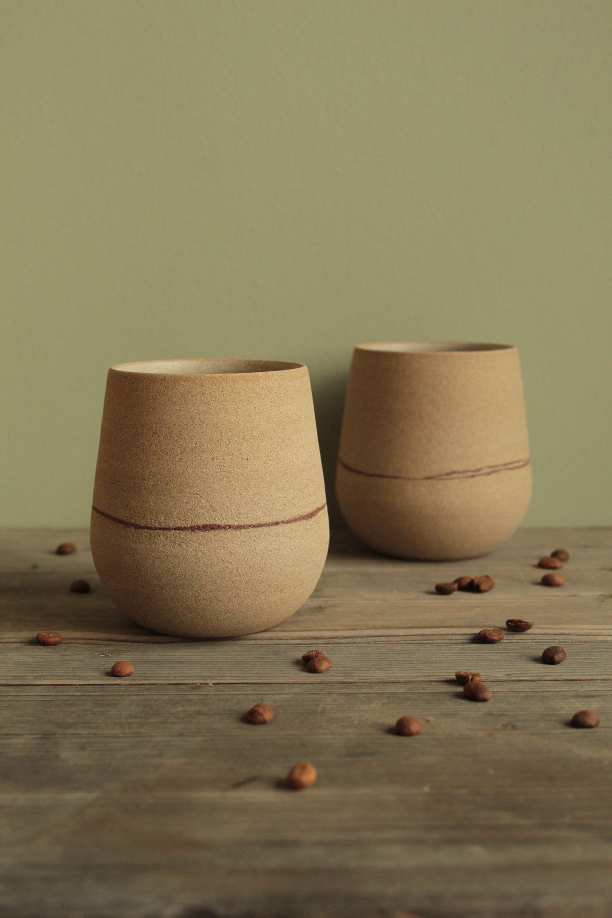 Red line cup