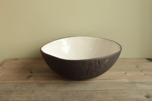 Black/White serving bowl with texture