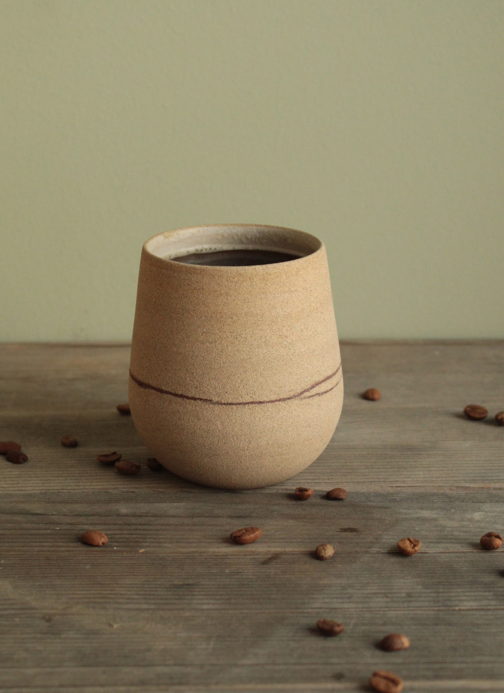 Red line cup