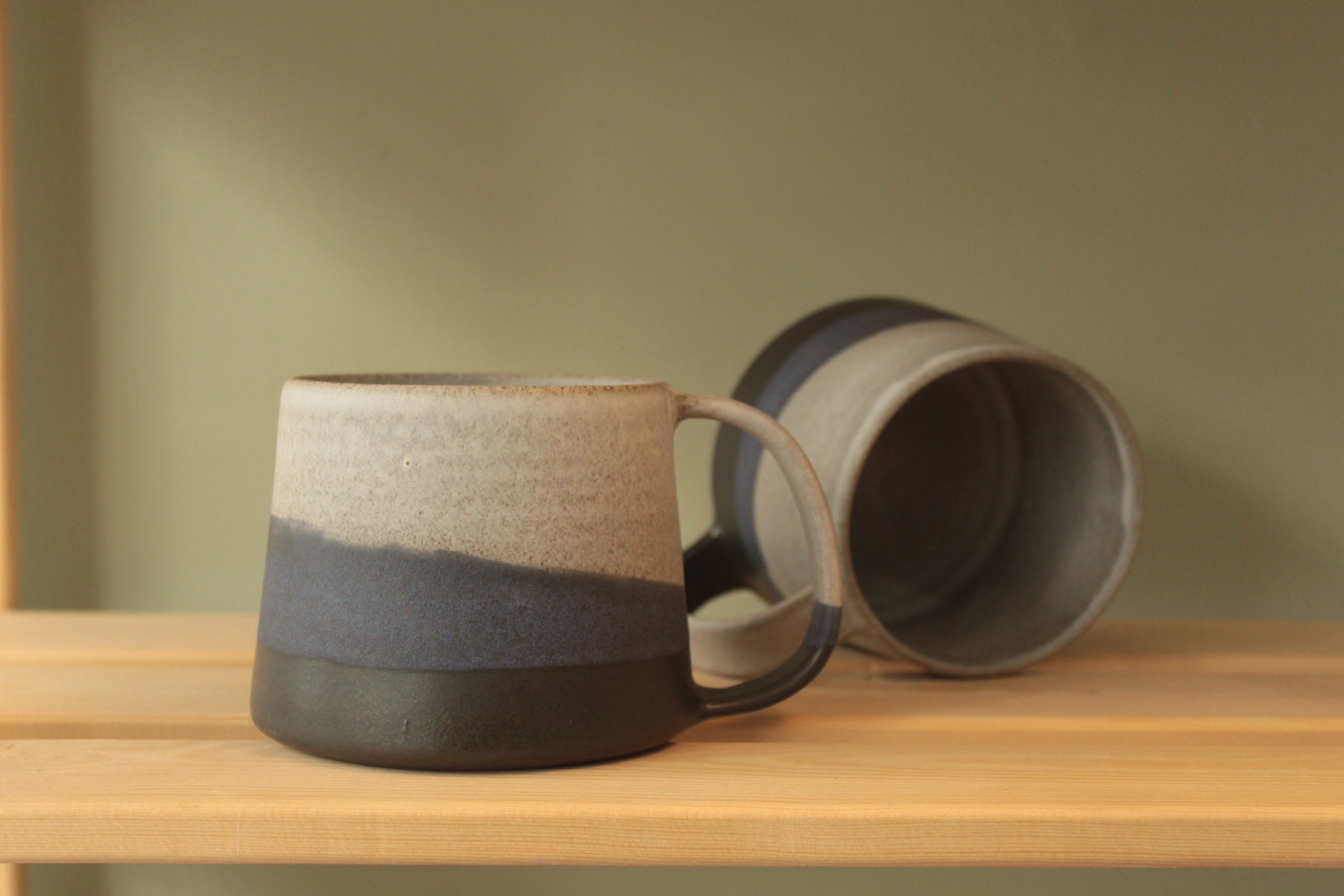 Three-coloured mug (matte)
