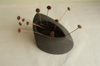 Black vase 1
