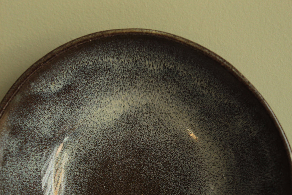 Medium green-red bowl