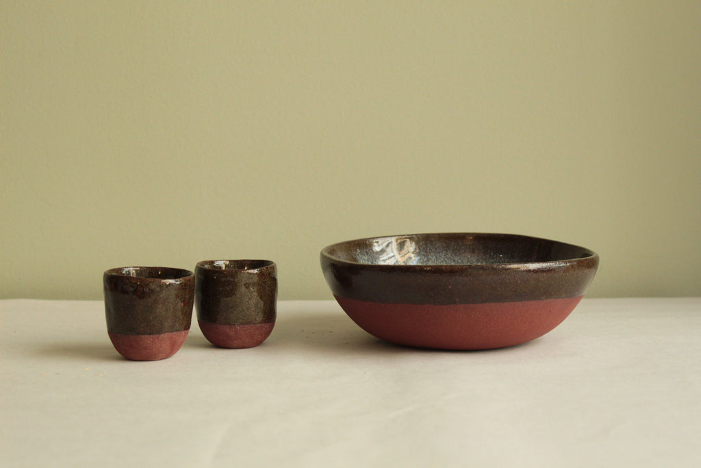 Medium green-red bowl
