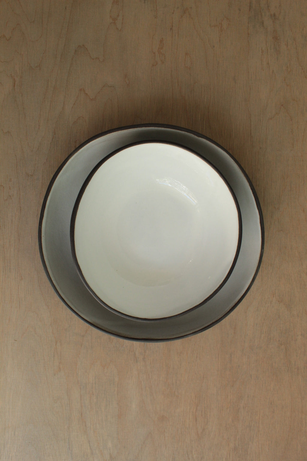 Black and white bowl size 2