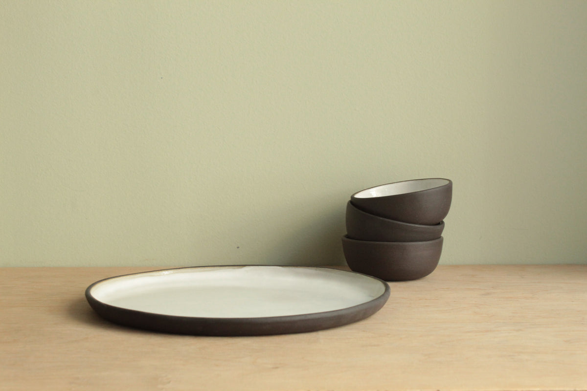 Small bowl black and white
