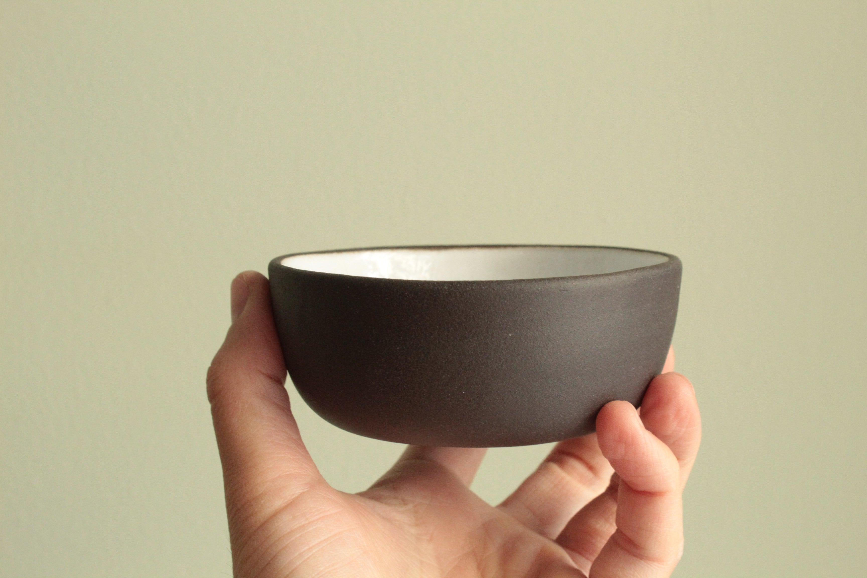 Small bowl black and white