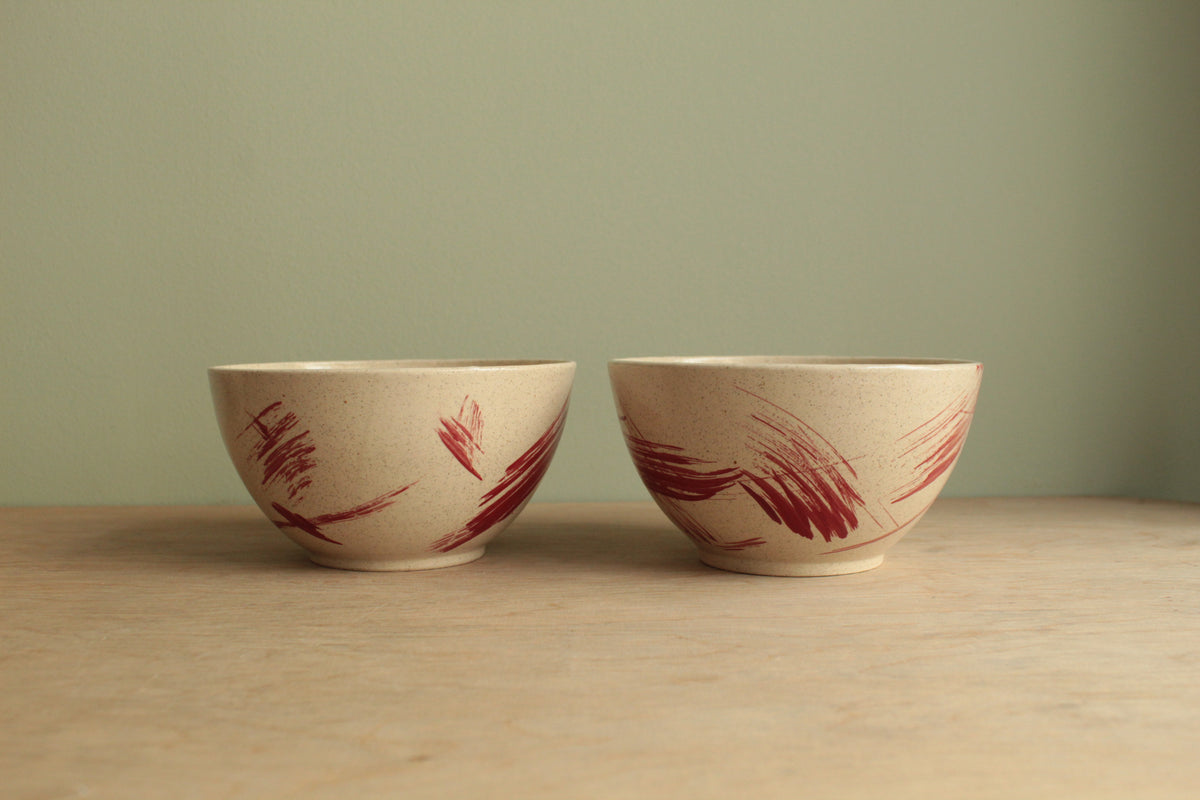 Bowl with red design