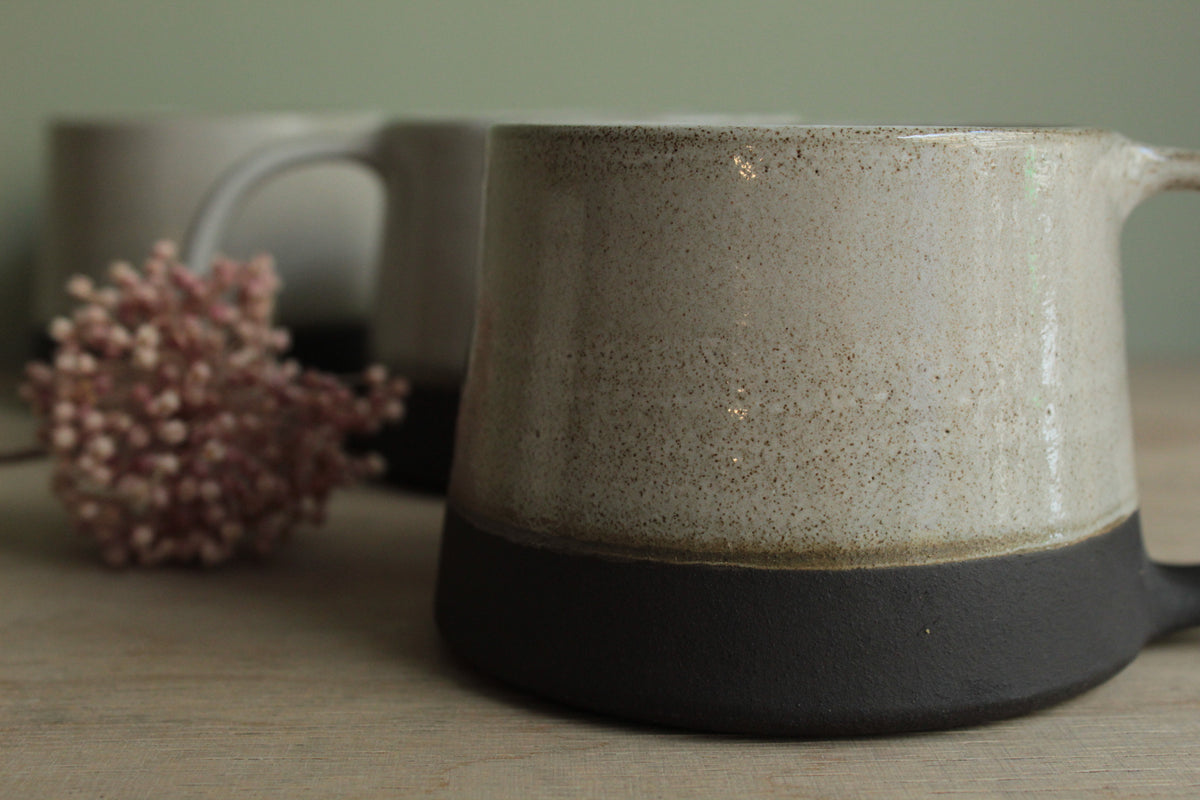 300/400ml Black and white mug