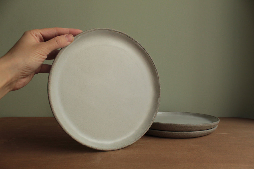 White/Grey plate