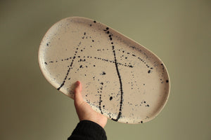Oval platter with splashes