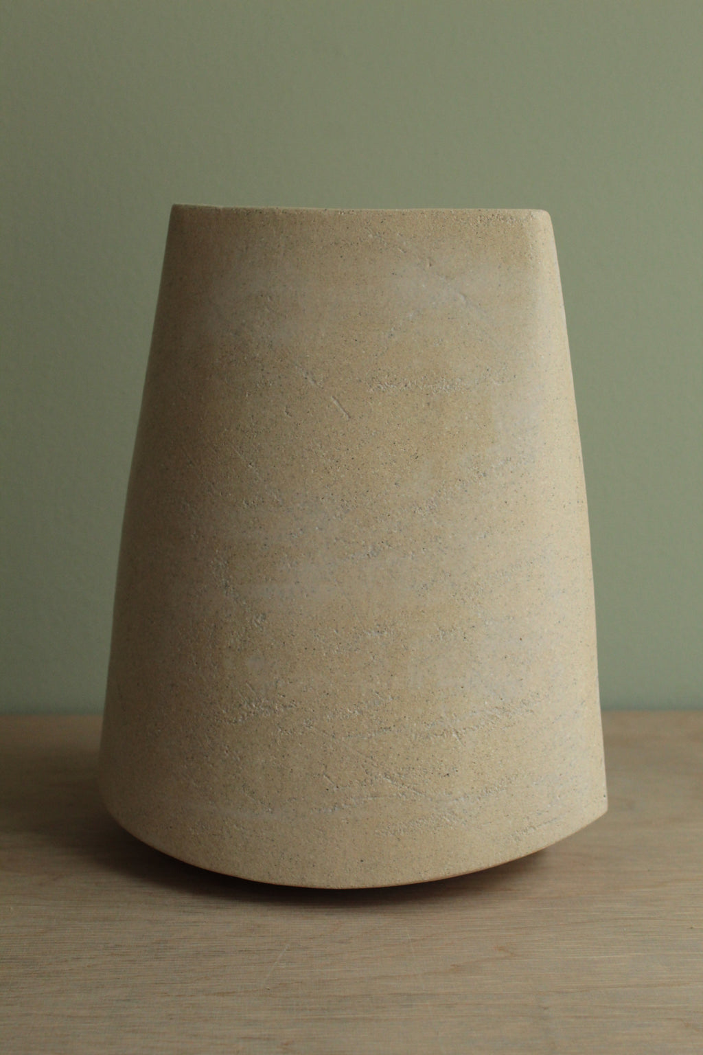 White vase 1