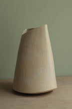 White vase 1