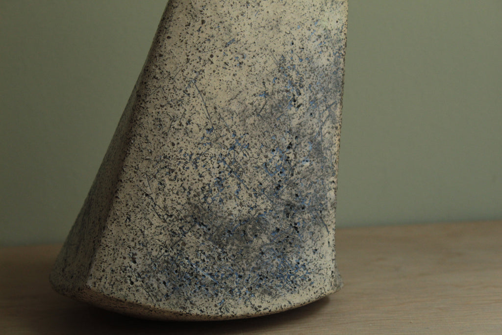 Vase in black and blue