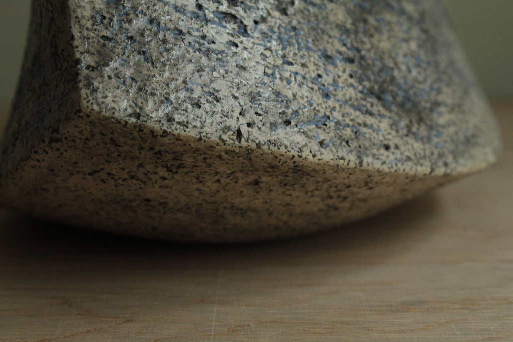 Vase in black and blue