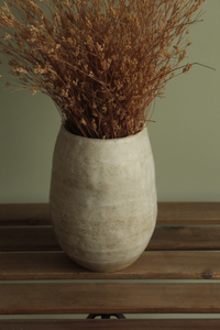 White speckled vase