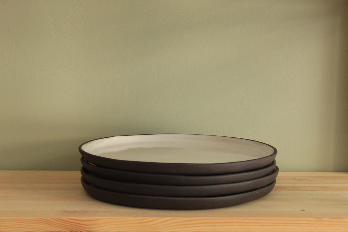 Black and white dinner plate